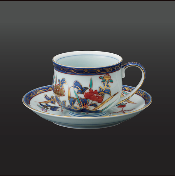 品　番：1011030003 商品名：古伊万里岩牡丹　コーヒー碗皿 サイズ：皿139×H 碗65